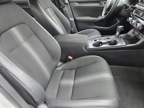 Used 2024 Honda Civic Sport image 9