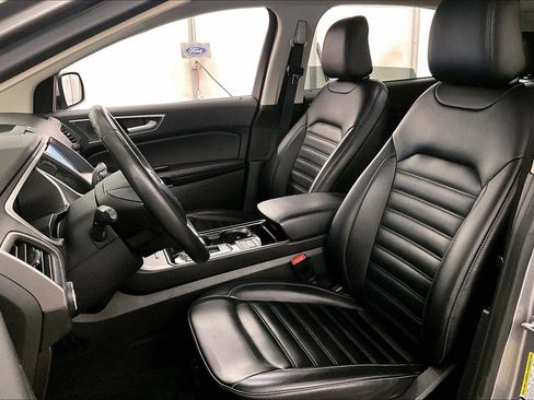 Used 2020 Ford Edge SEL w/ Convenience Package image 24