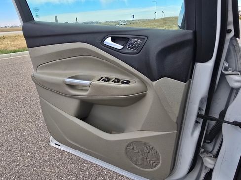 Used 2015 Ford Escape Titanium image 17