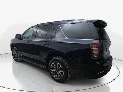 Used 2022 Chevrolet Tahoe Z71 w/ Luxury Package AWD/4WD image 8