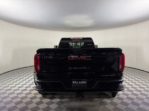 Used 2022 GMC Sierra 3500 Denali w/ Denali Ultimate Package AWD/4WD image 7