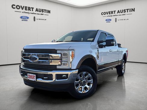 Used 2017 Ford F250 King Ranch w/ King Ranch Ultimate Package AWD/4WD image 1