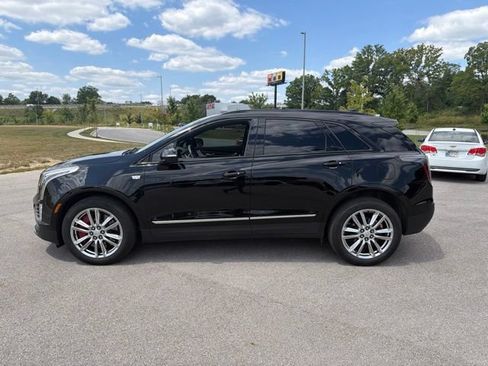 Used 2023 Cadillac XT5 Sportv w/ Technology Package AWD/4WD image 4
