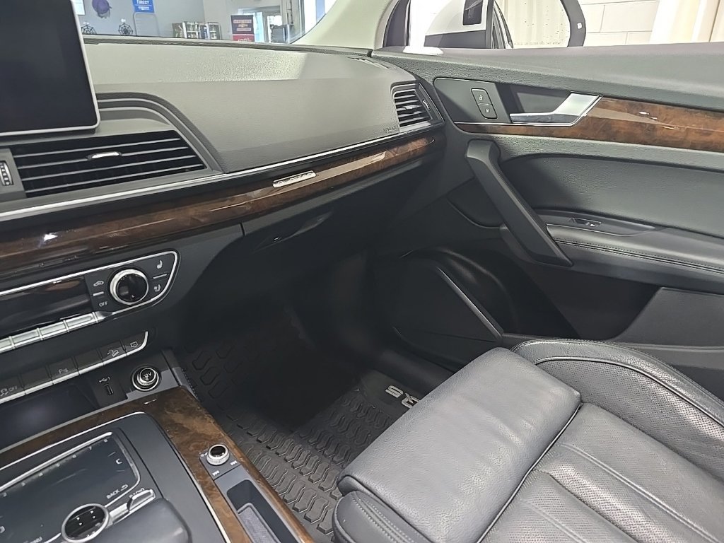 Used 2020 Audi Q5 2.0T Premium Plus AWD/4WD image 27