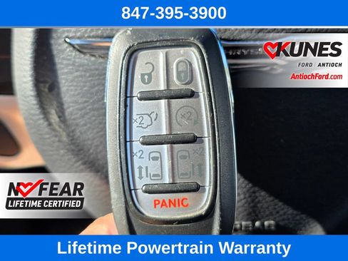 Used 2023 Chrysler Voyager LX FWD image 17