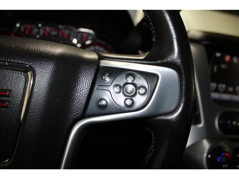 Used 2016 GMC Yukon SLT w/ Open Road Package image 34