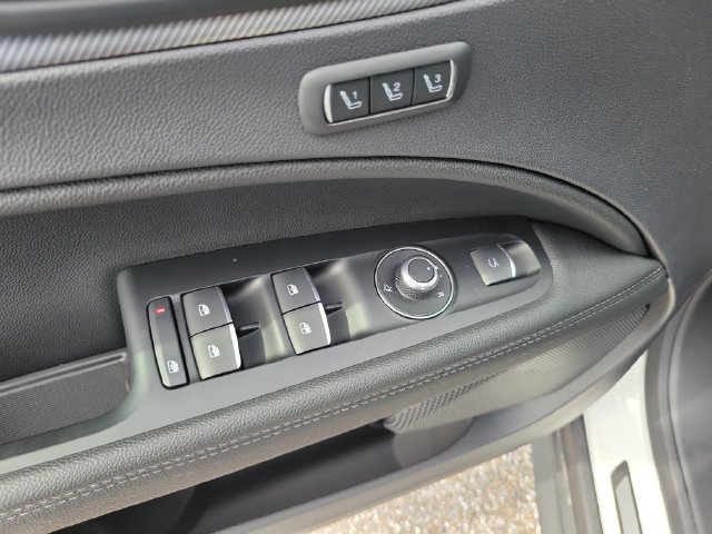 New 2025 Alfa Romeo Stelvio Sprint AWD/4WD image 15