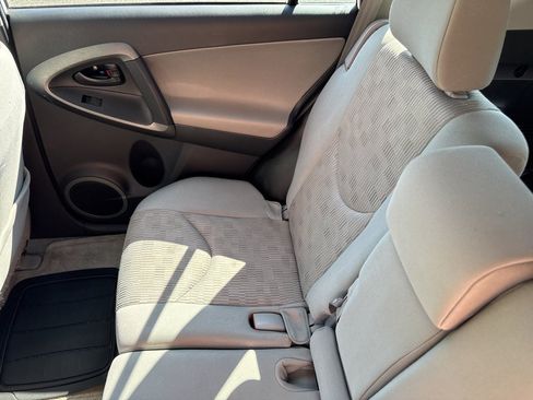 Used 2012 Toyota RAV4 4WD w/ Value Pkg image 20