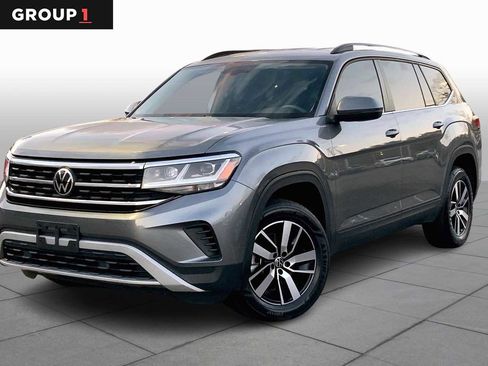 Used 2023 Volkswagen Atlas SE image 1