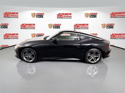 Certified 2025 Nissan Z Sport w/ Floor Mat Package image 13