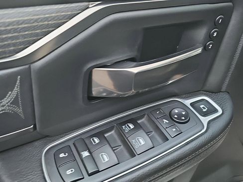 Used 2019 RAM 2500 Limited image 22