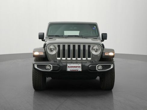 Used 2022 Jeep Wrangler Unlimited Sahara w/ Cold Weather Group image 2