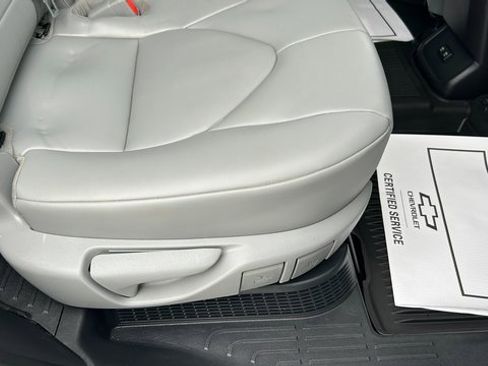 Used 2021 Toyota Highlander XLE image 62