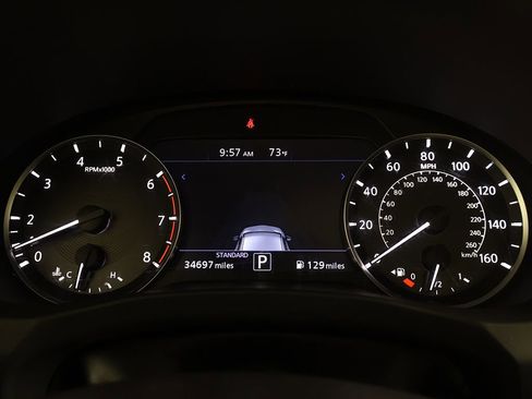 Used 2021 INFINITI QX50 Luxe w/ Appearance Package AWD/4WD image 38