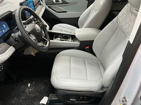 New 2026 Ford Explorer Platinum w/ LUX Leather Package AWD/4WD image 13