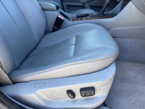 Used 1999 BMW 528i Sedan RWD image 26