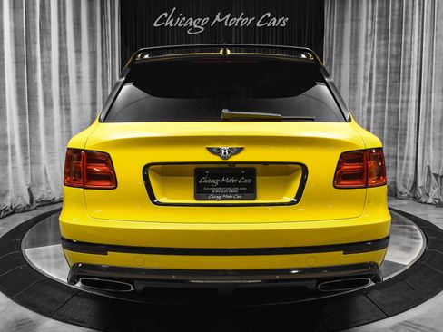 Used 2017 Bentley Bentayga image 4