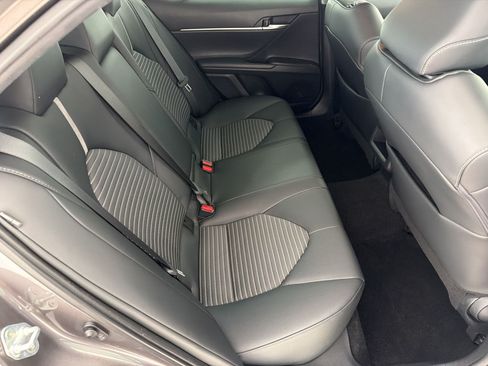 Used 2023 Toyota Camry SE FWD image 28