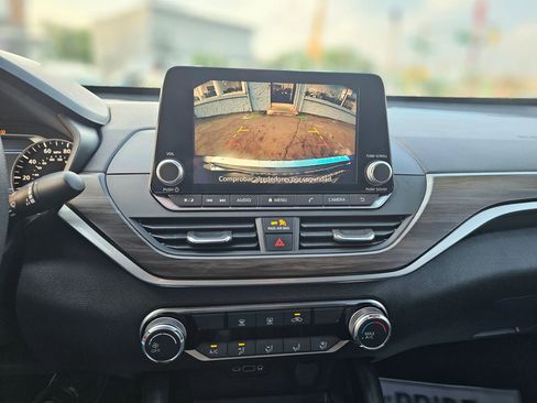 Used 2023 Nissan Altima 2.5 SV image 27