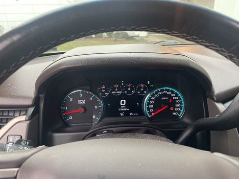 Used 2018 GMC Yukon Denali w/ Open Road Package image 2