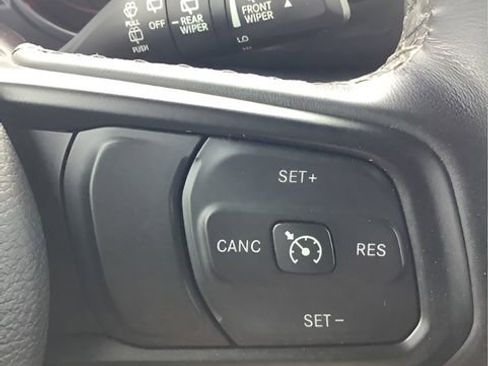 Certified 2022 Jeep Wrangler Unlimited Sport image 28