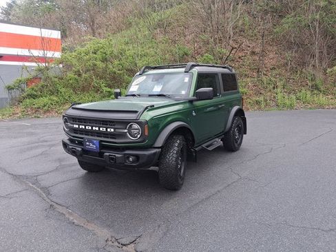 Certified 2023 Ford Bronco Black Diamond AWD/4WD image 3