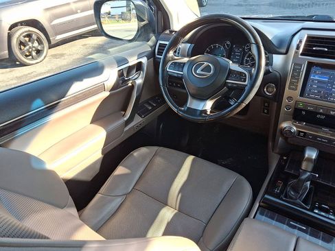 Used 2020 Lexus GX 460 Premium image 15