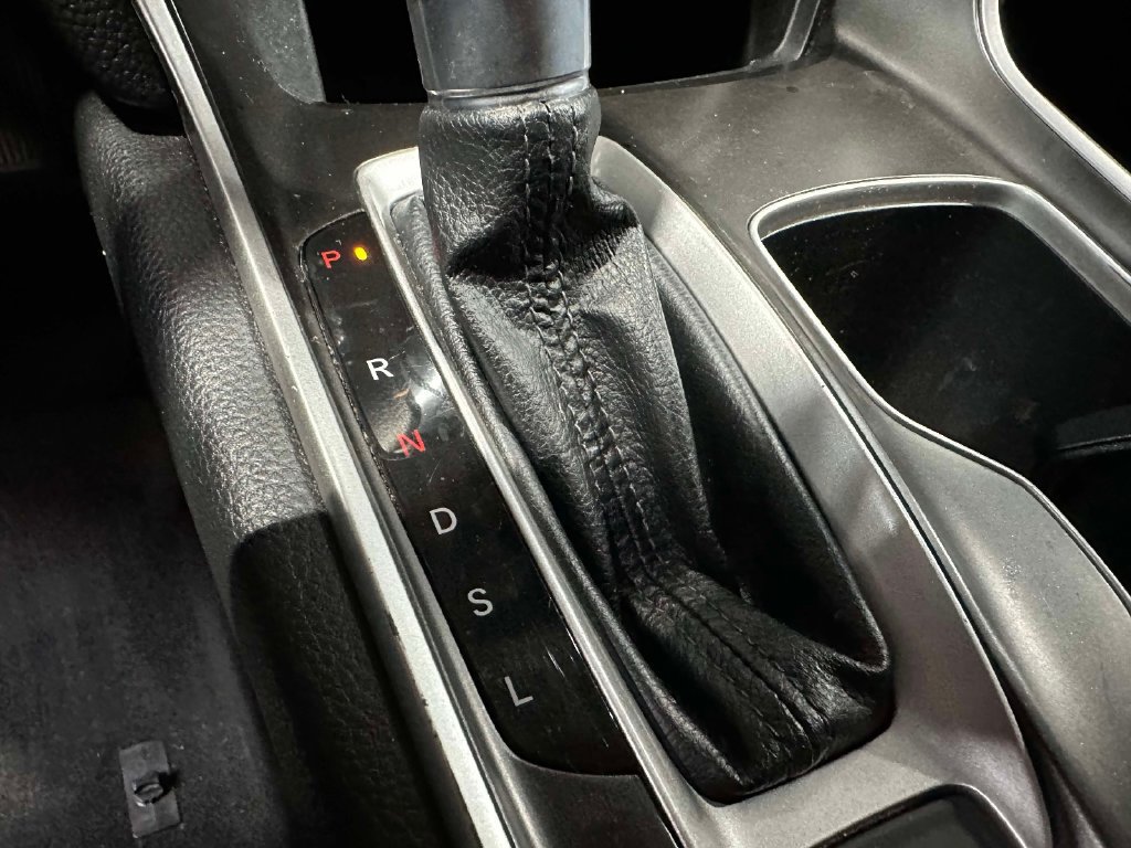 Used 2019 Honda Accord EX image 18