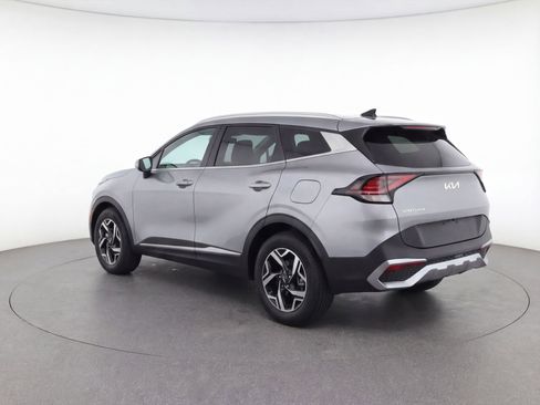 Used 2025 Kia Sportage LX image 6