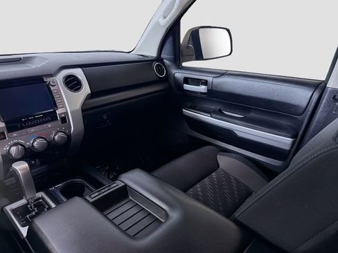 Certified 2020 Toyota Tundra SR5 w/ SR5 Convenience Package RWD image 21