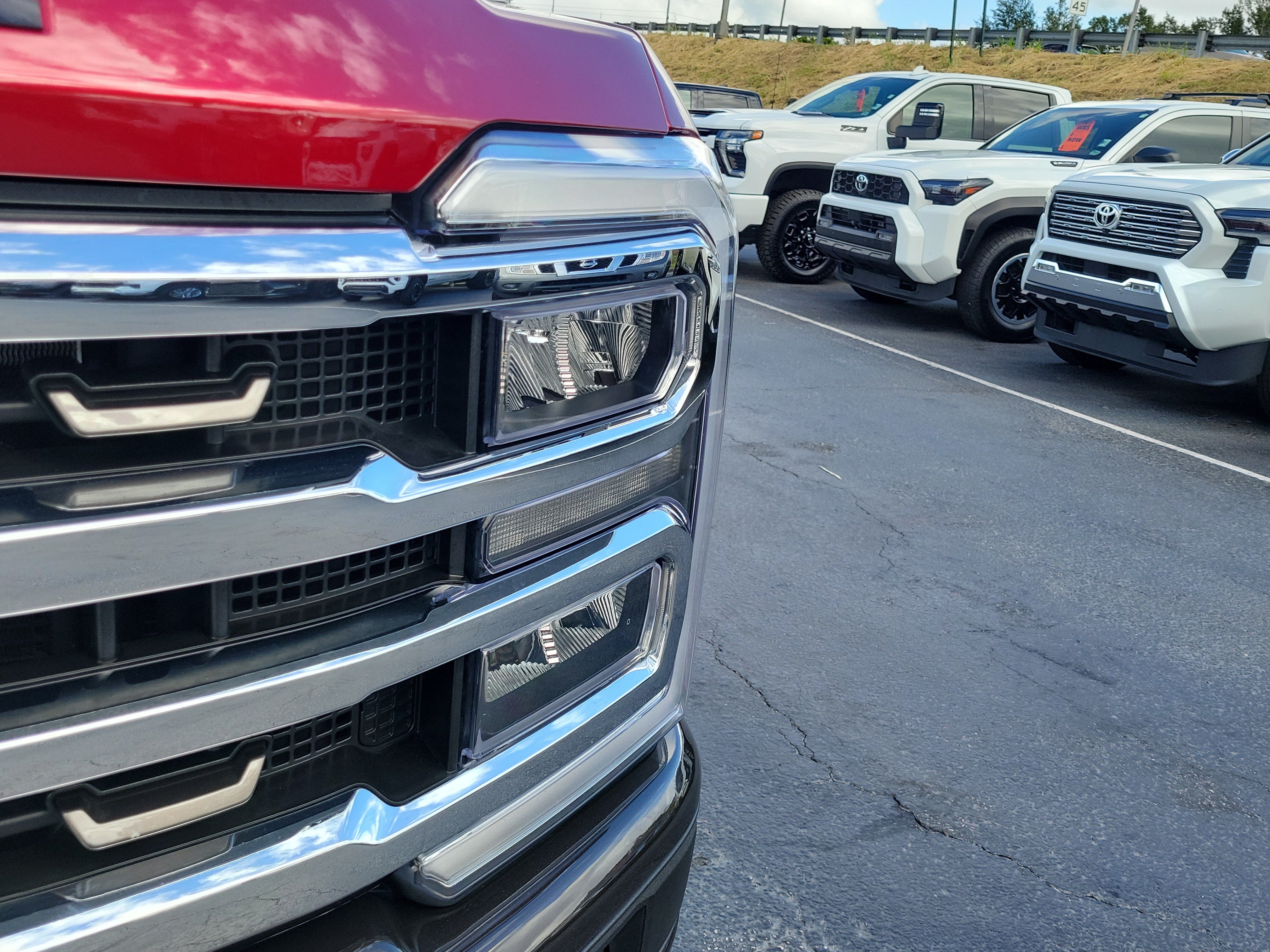 Certified 2025 Ford F250 King Ranch AWD/4WD image 3