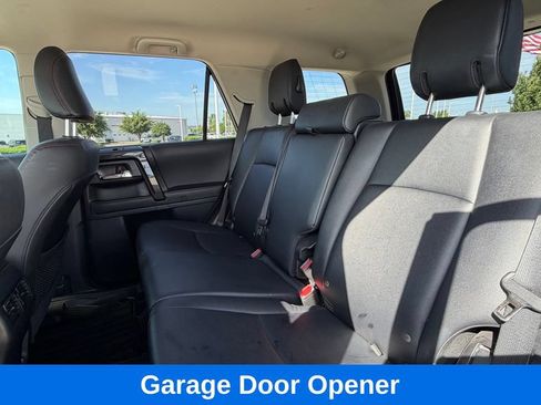 Used 2023 Toyota 4Runner TRD Off-Road Premium AWD/4WD image 17