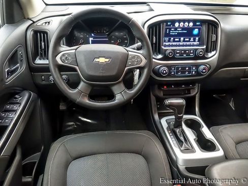 Used 2016 Chevrolet Colorado LT w/ LT Convenience Package image 13