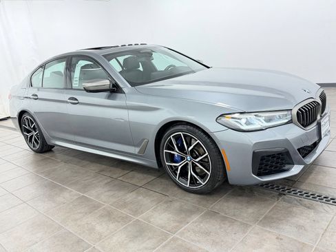 Used 2023 BMW M550i xDrive AWD/4WD image 6