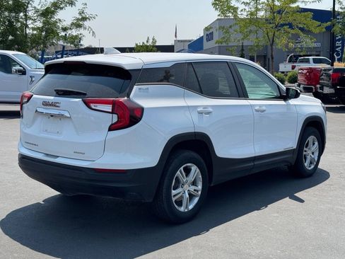 Used 2024 GMC Terrain SLE AWD/4WD image 7