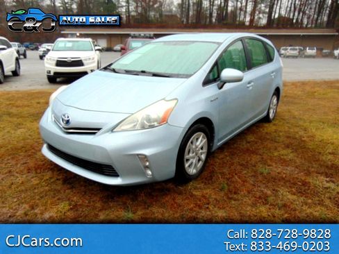 Used 2012 Toyota Prius V Two image 1