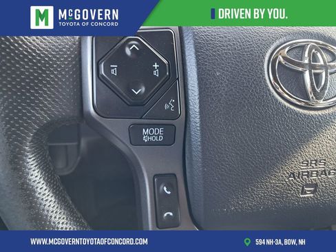 Used 2020 Toyota Tacoma TRD Off-Road w/ Technology Package AWD/4WD image 20