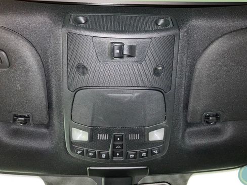 Used 2017 Ford F150 Platinum w/ Equipment Group 701A Luxury AWD/4WD image 22
