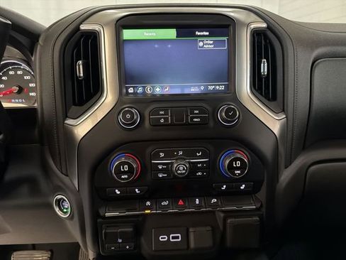 Used 2019 Chevrolet Silverado 1500 RST w/ All-Star Edition AWD/4WD image 18