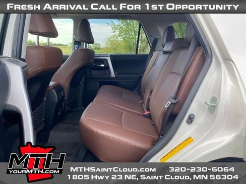 Used 2023 Toyota 4Runner Limited AWD/4WD image 10