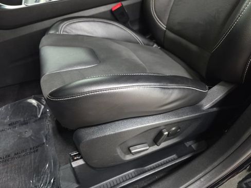 Used 2021 Ford Edge ST w/ Equipment Group 401A AWD/4WD image 29