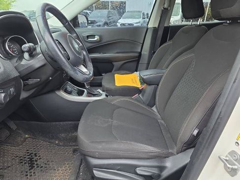 Used 2020 Jeep Compass Sport w/ Cold Weather Group AWD/4WD image 5