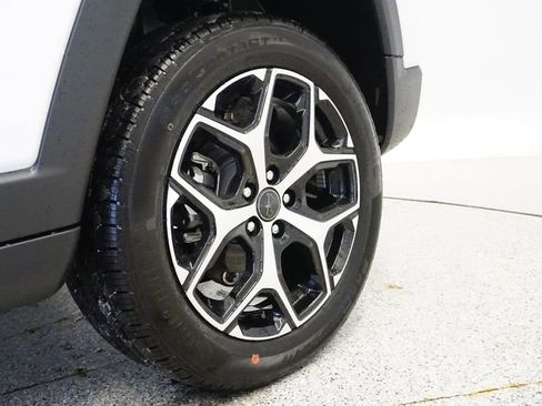 New 2026 Jeep Compass Limited image 19