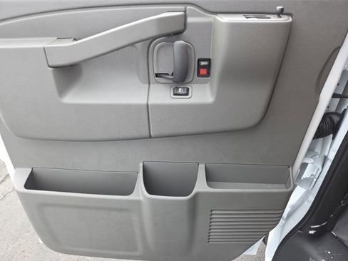 New 2026 GMC Savana 2500 Work Van w/ Driver Convenience Package image 27