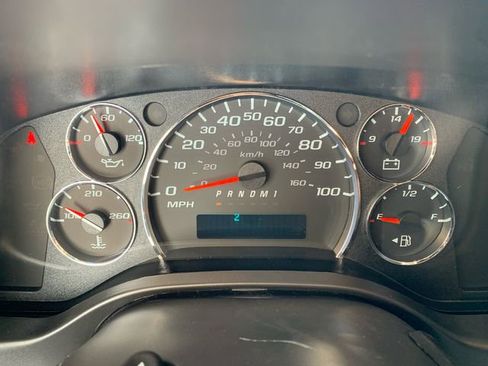 New 2025 Chevrolet Express 2500 Extended image 16