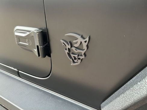 Used 2020 Jeep Gladiator Rubicon image 11