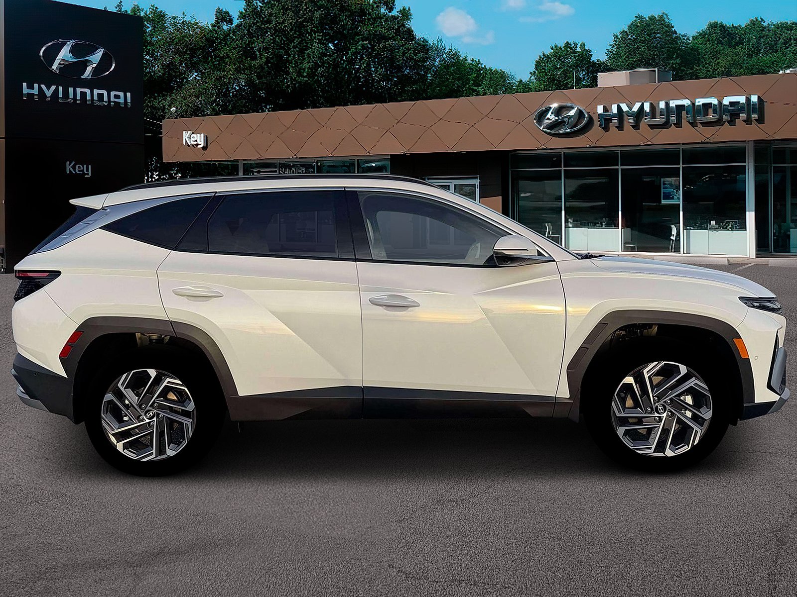 New 2026 Hyundai Tucson Limited AWD/4WD image 10