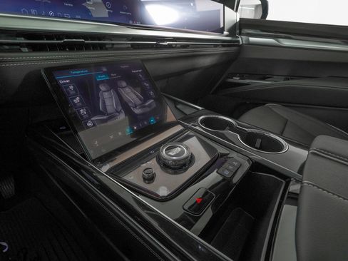 Used 2026 Cadillac Escalade Sport w/ Touring Package image 24