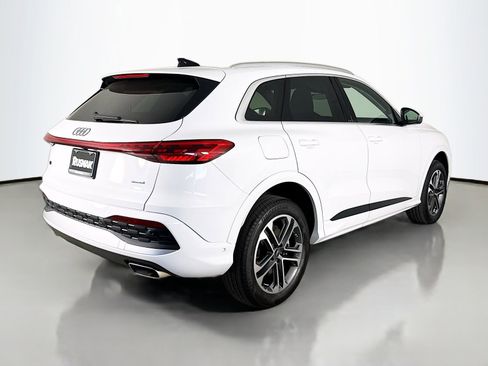 Certified 2025 Audi Q5 Premium Plus w/ Premium Plus image 7