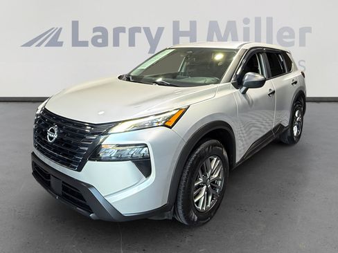 Used 2024 Nissan Rogue S AWD/4WD image 1